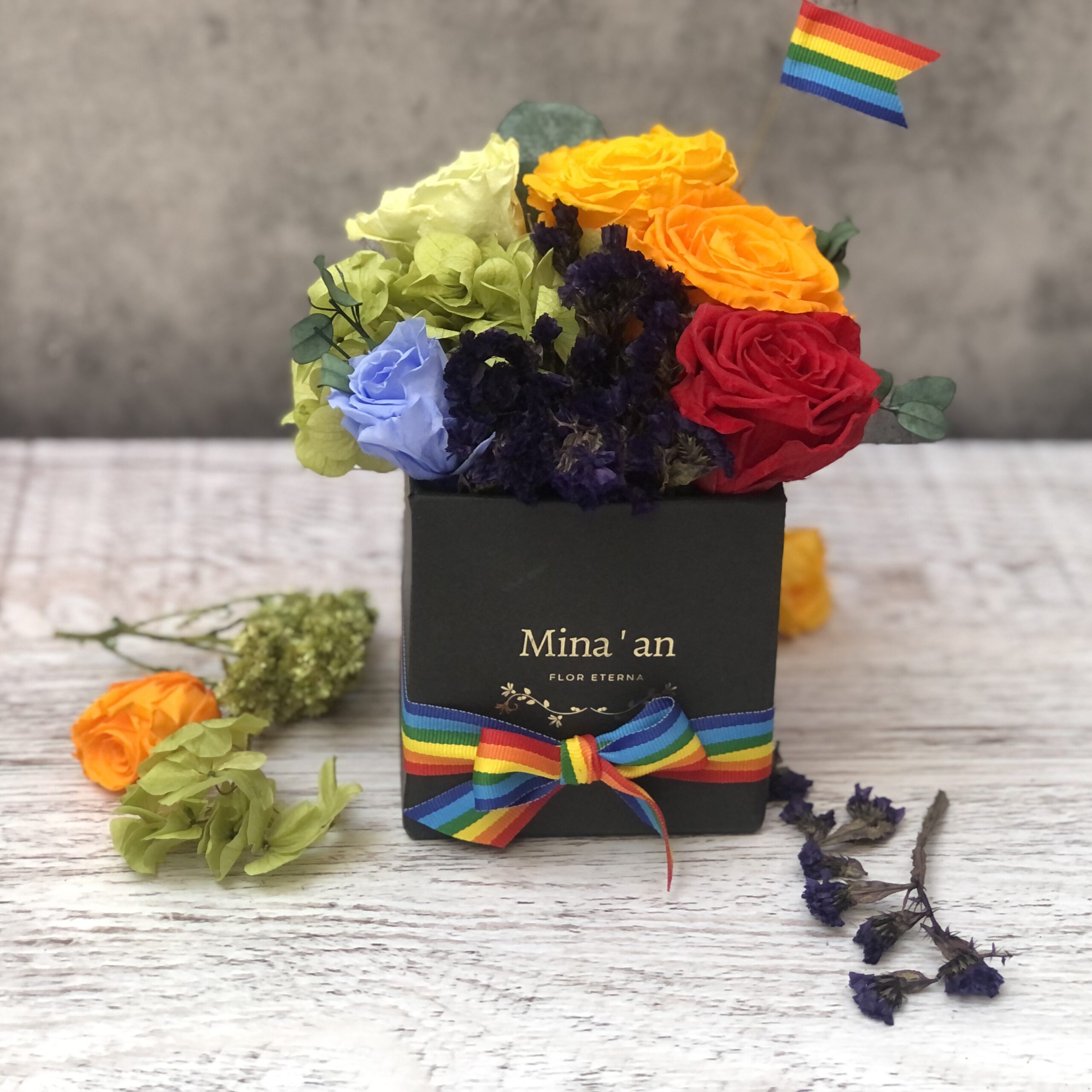 Hat box CUADRADO Arcoiris-flores preservadas - Imagen 2